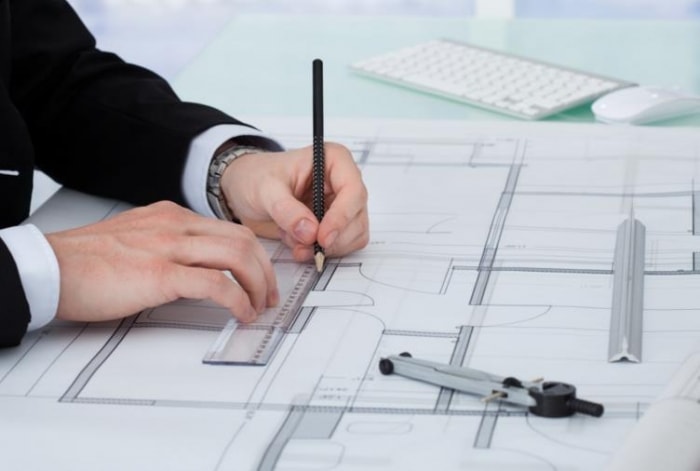 East Midlands Airport Rates